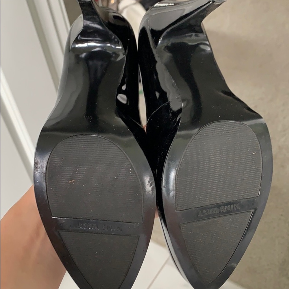 Nine West. Black leather heels - Picture 2 of 2